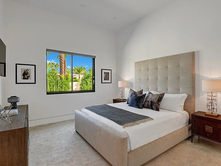 1 Bravo Ct — Photo 33