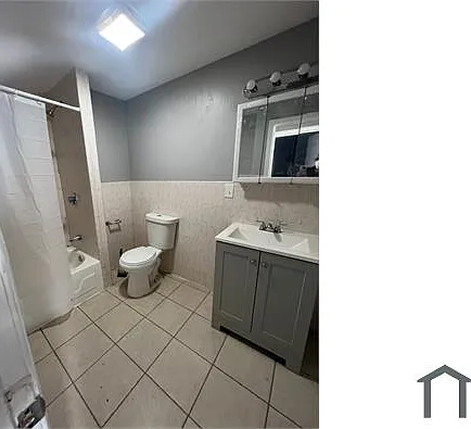 4 bed, 1300 sqft, $3,700 — Photo 2