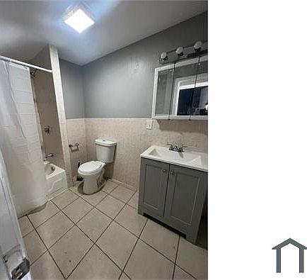 2nd image of 46 Shawmut St #2