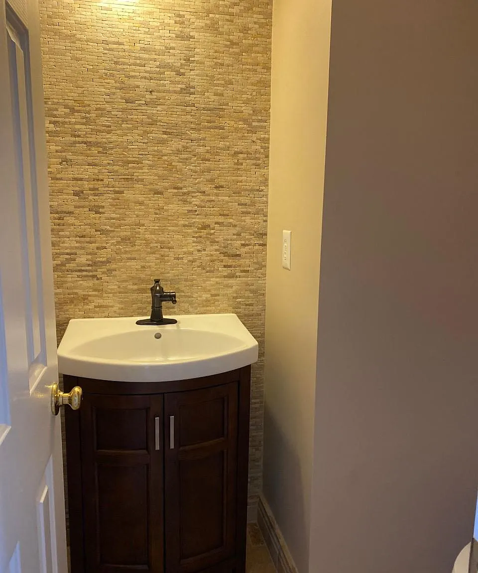 12901 Hedgetop Dr — Photo 4