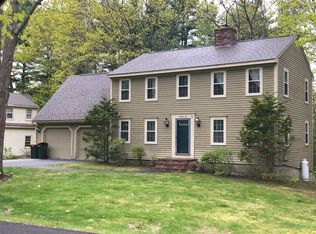 26 Windsor Pines Dr, Scarborough, ME 04074