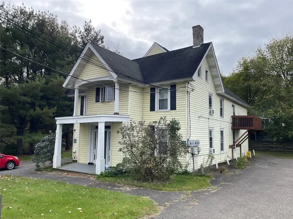 2 Holmes Pl, Binghamton, NY 13903