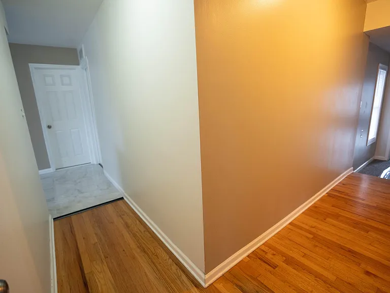 22516 Socia St — Photo 27