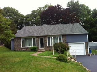 2217 Rhonda Rd, Broomall, PA 19008