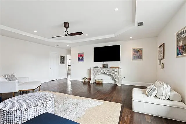 2600 Peniston St #UPPER — Photo 7