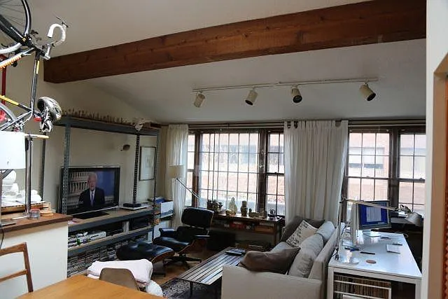 204 Crown St #3 — Photo 2
