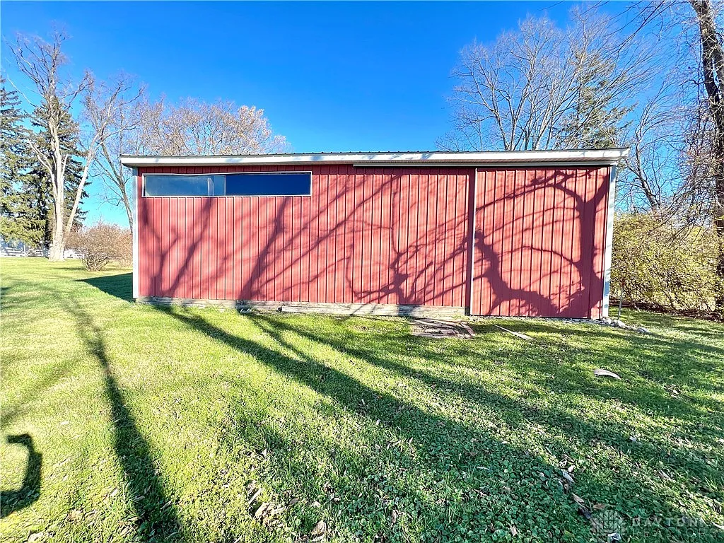 3145 Troy Rd photo 1
