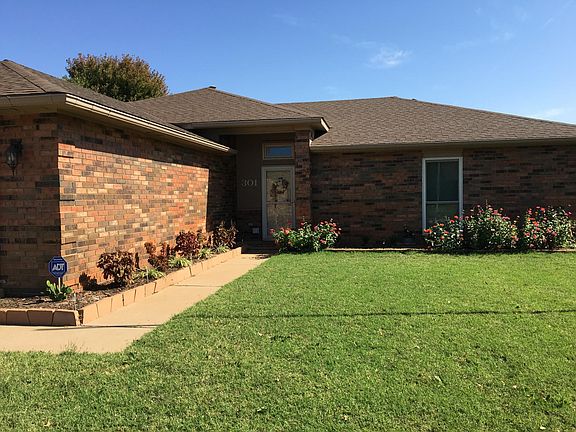 3rd image of 301 S Abbey Ln