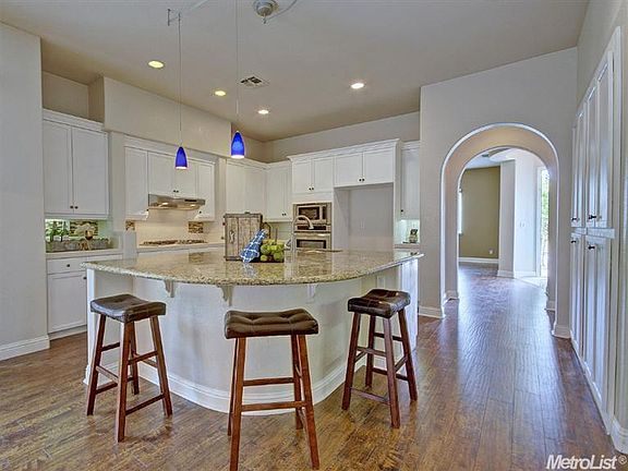 5th image of 509 Montecito Ct