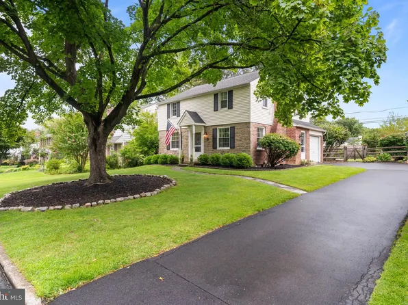 712 Avondale Rd, Erdenheim, PA 19038