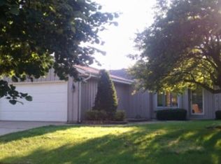 6916 64th Ave, Kenosha, WI 53142