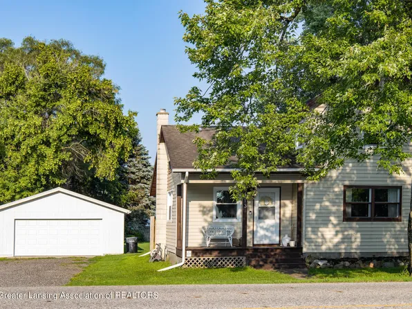 313 Charlotte St, Mulliken, MI 48861