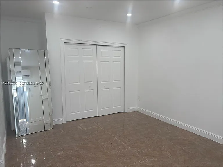 17811 SW 152nd Pl — Photo 4