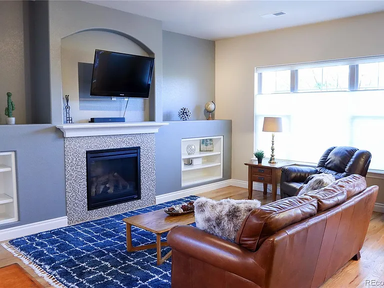 9242 Ridgegate Pkwy — Photo 4