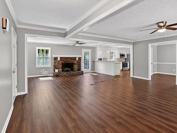 2nd image of 3151 Lassiter Rd