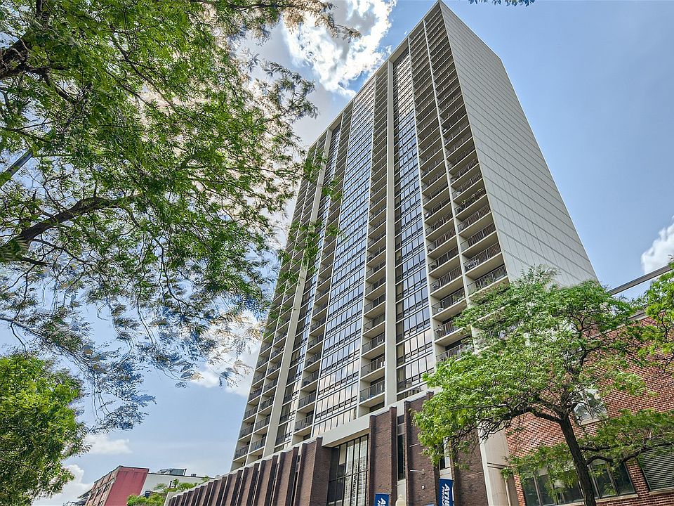 1st image of 1636 N Wells St APT 1505
