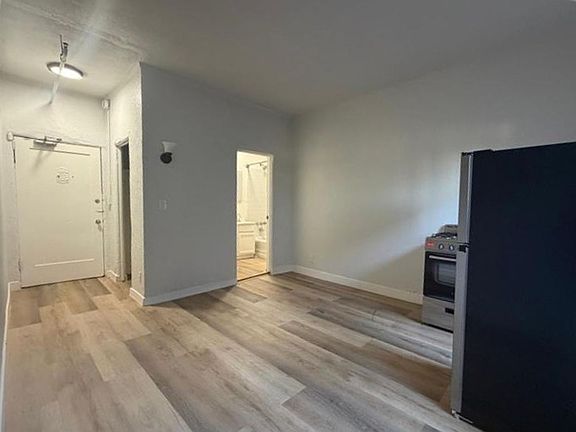 3rd image of 1240 4th Ave APT 106