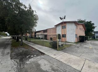 Star Lakes, Miami, FL 33179
