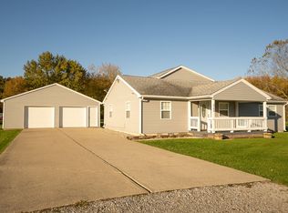 2706 S Lima Rd, Kendallville, IN 46755