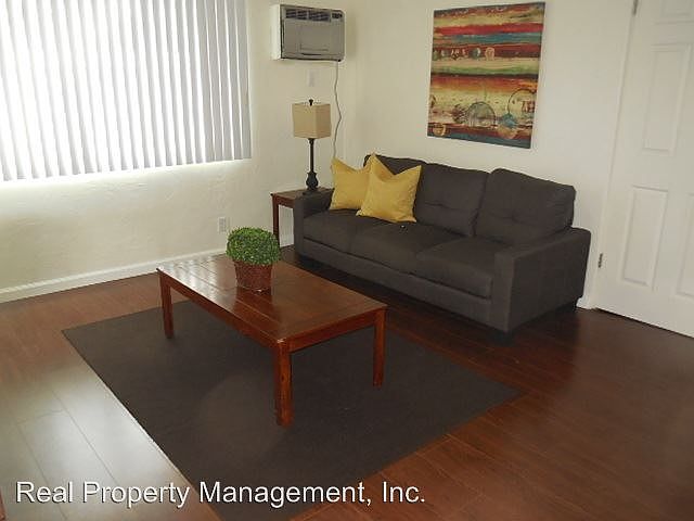 1st image of 2850 Pioneer Dr APT 15