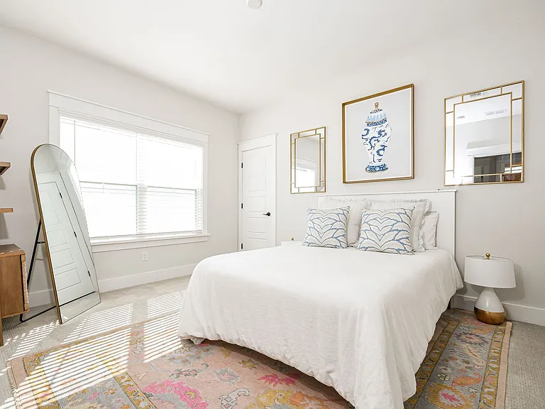 2242 Tillage St — Photo 12