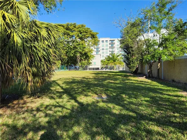 1909 Miami Road, Fort Lauderdale, FL 33316