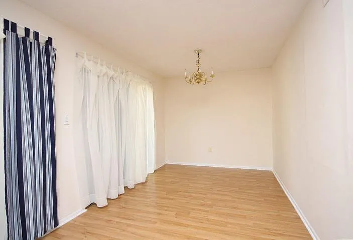 5 Hidden Cove Cir #5 — Photo 2