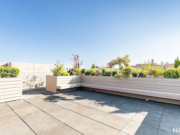 228 N 7th St #110 — Photo 12