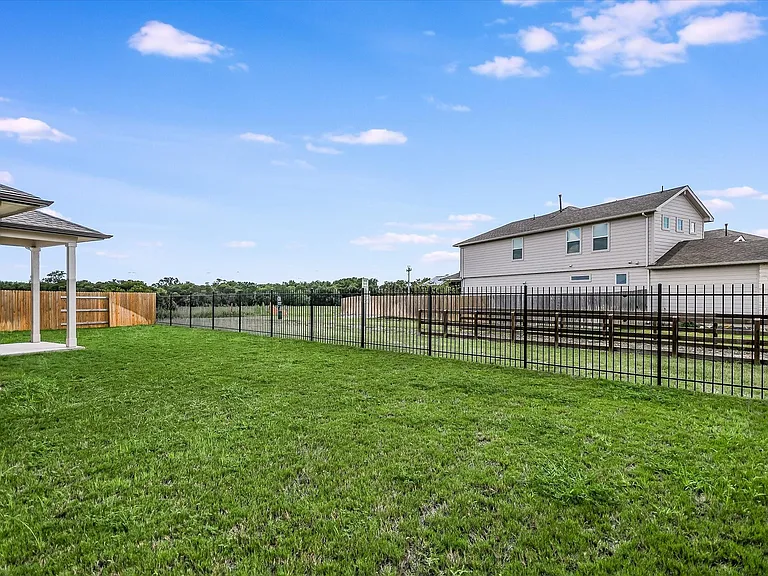 413 Rainmaker Ln — Photo 30