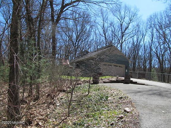 2nd image of 2829 E White Lake Dr