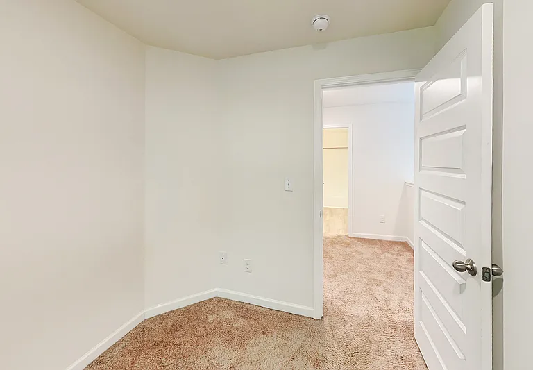 4971 Terrace Dr — Photo 13