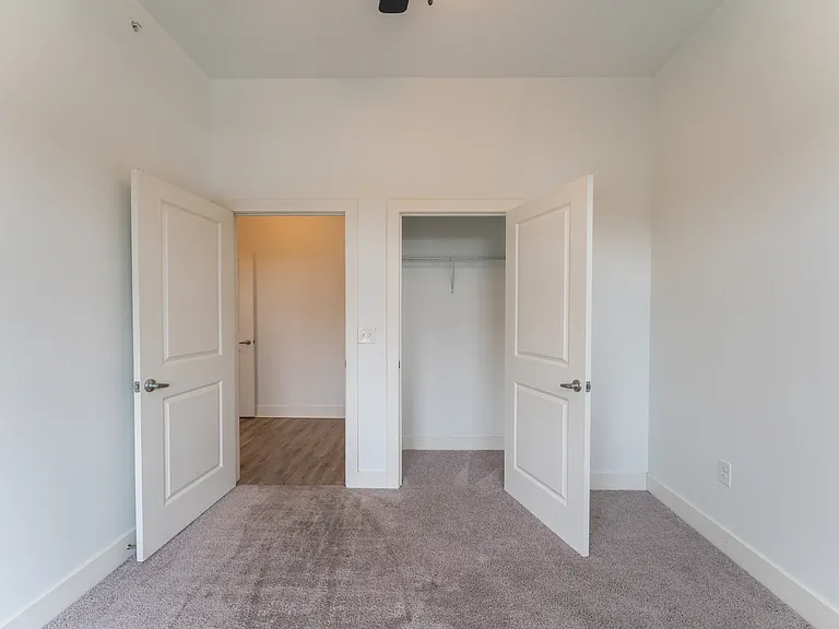 500 N 17th St #301 — Photo 12