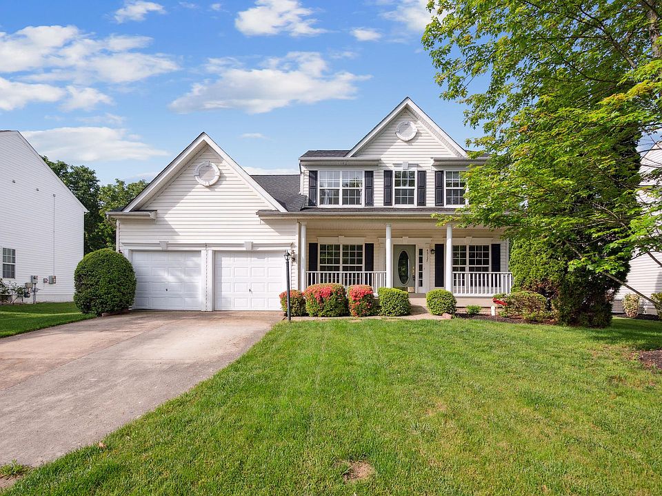 1st image of 43137 Binkley Cir