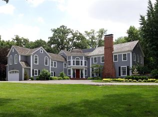 10 Edgewood Rd, Saint Louis, MO 63124