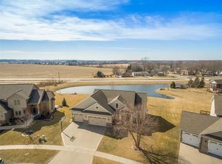 725 Yorkshire St, North Liberty, IA 52317