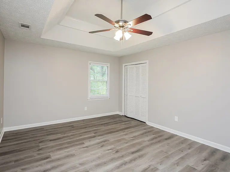 1882 Falcon Wood Dr NE — Photo 10