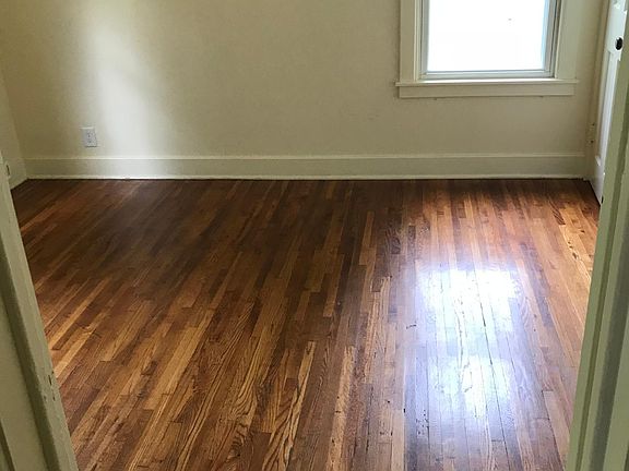 5th image of 201 Pleasant St #3
