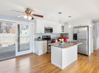 7 Eleanor Dr, Coventry, RI 02816