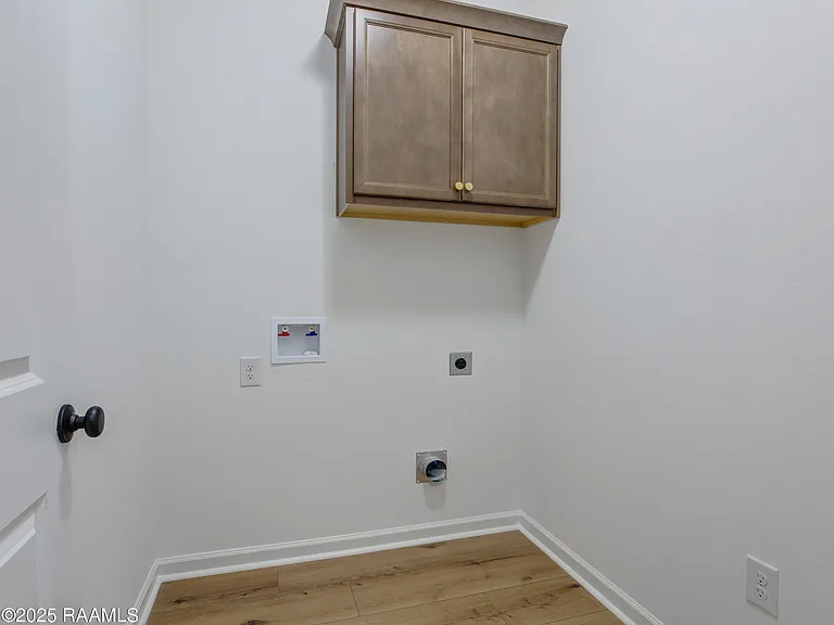 209 Tatum Ln — Photo 16