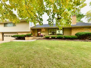 9254 W Forest Dr, Elwood, IN 46036
