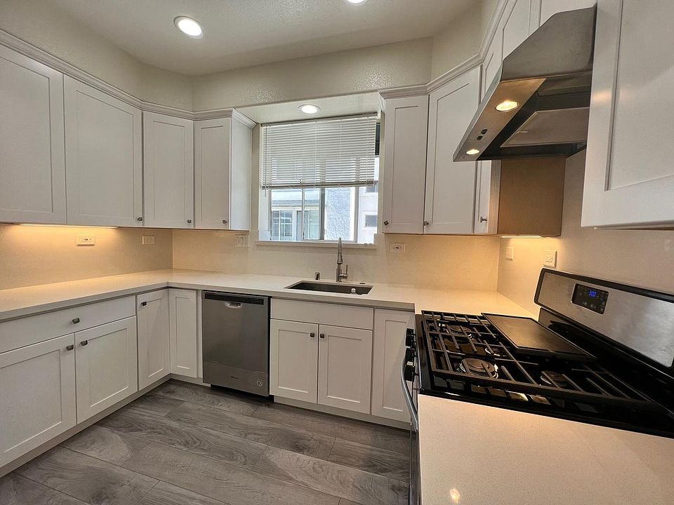 1st image of 460 Navaro Way Unit 121