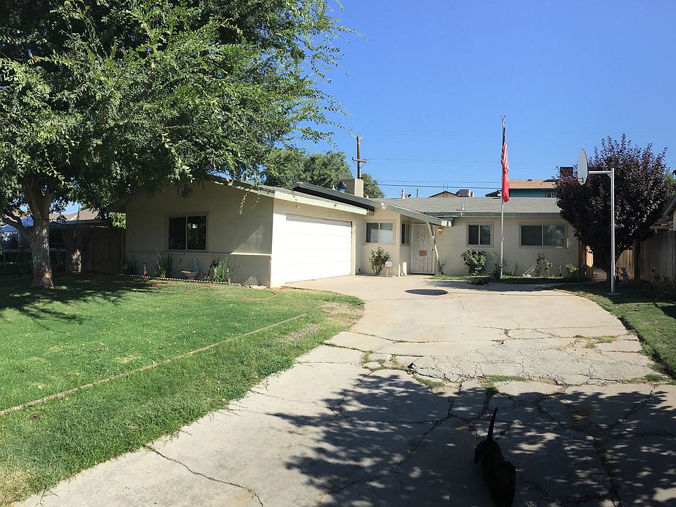 Front of House - 1