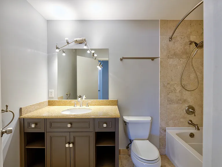 12310 S Hills Dr — Photo 13