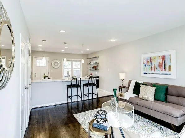 150 35th St NE, Washington, DC 20019