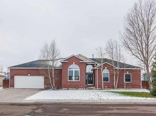 2515 Summit Dr, Cheyenne, WY 82009
