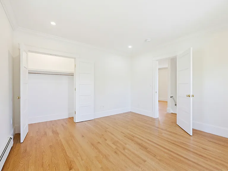 96 Liberty St #2 — Photo 10