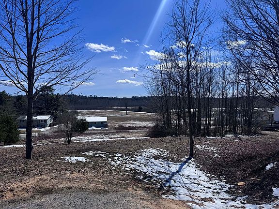 4th image of 406 Meadow Cross Rd #2