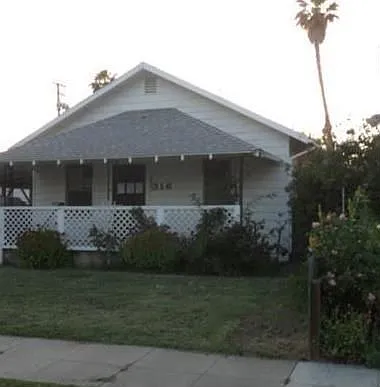 316 Riverside Ave photo 1