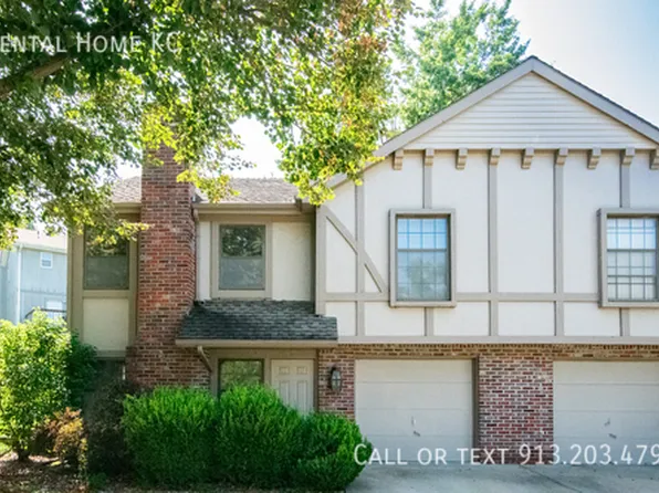 5619 Riley St, Overland Park, KS 66202