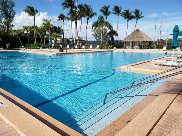 7601 SW 105th Ave, Miami, FL